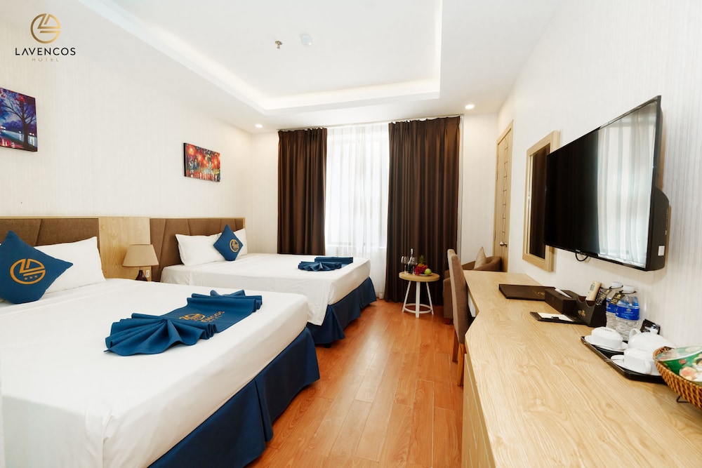 Lavencos Hotel Da Nang 7/86