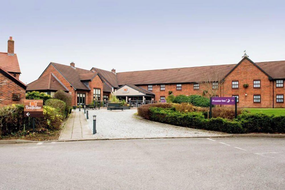 Premier Inn Crewe West 47/50