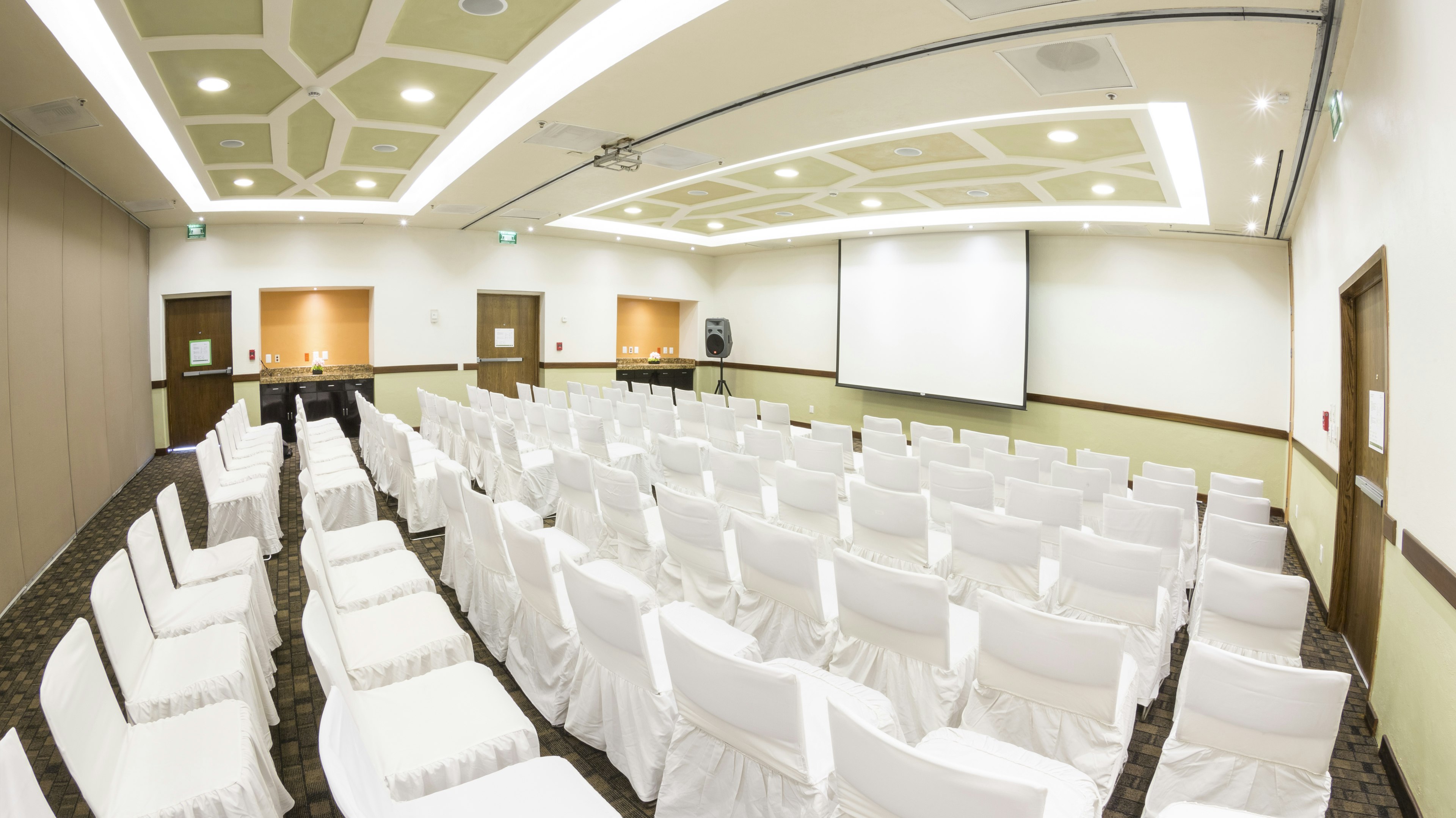Holiday Inn Orizaba 43/50