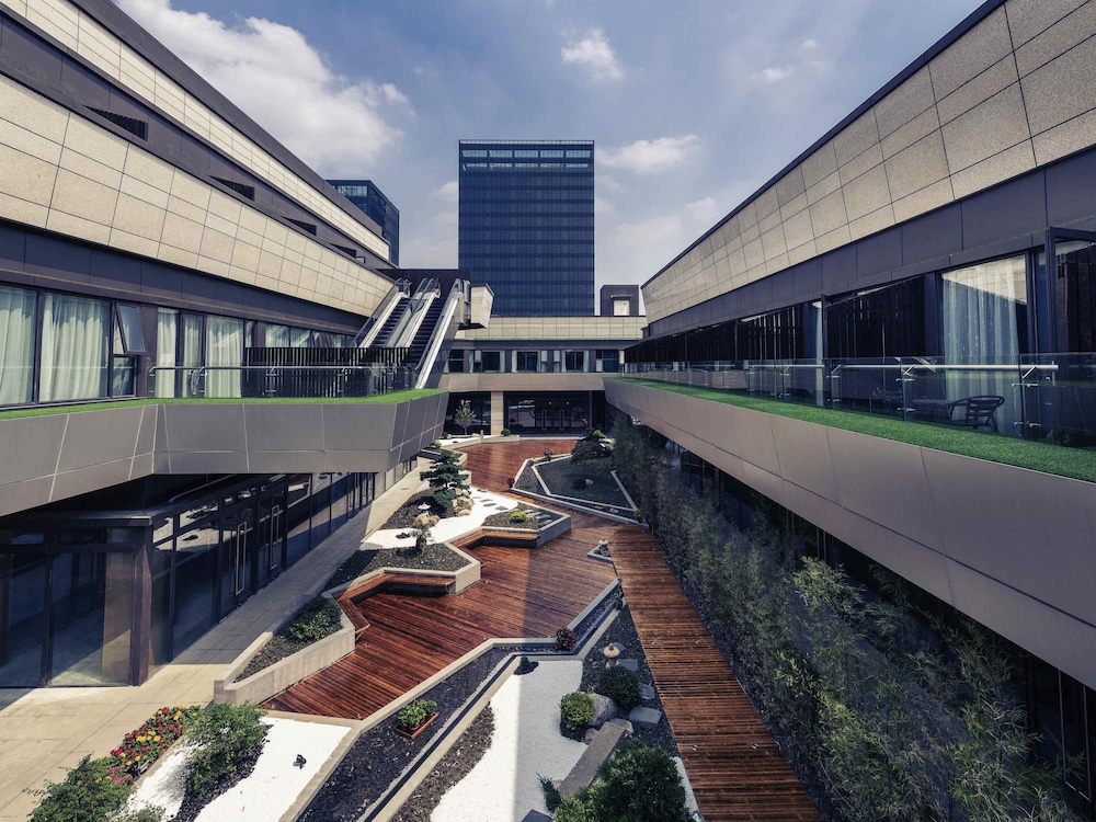 Mercure Shanghai Necc 38/46