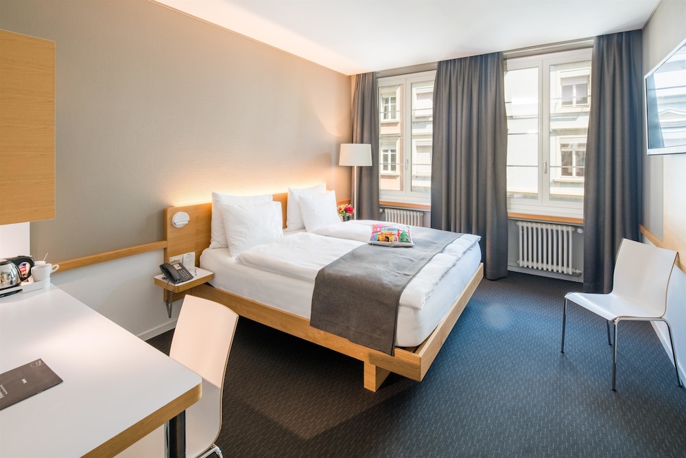 Hotel Zuercherhof 28/52