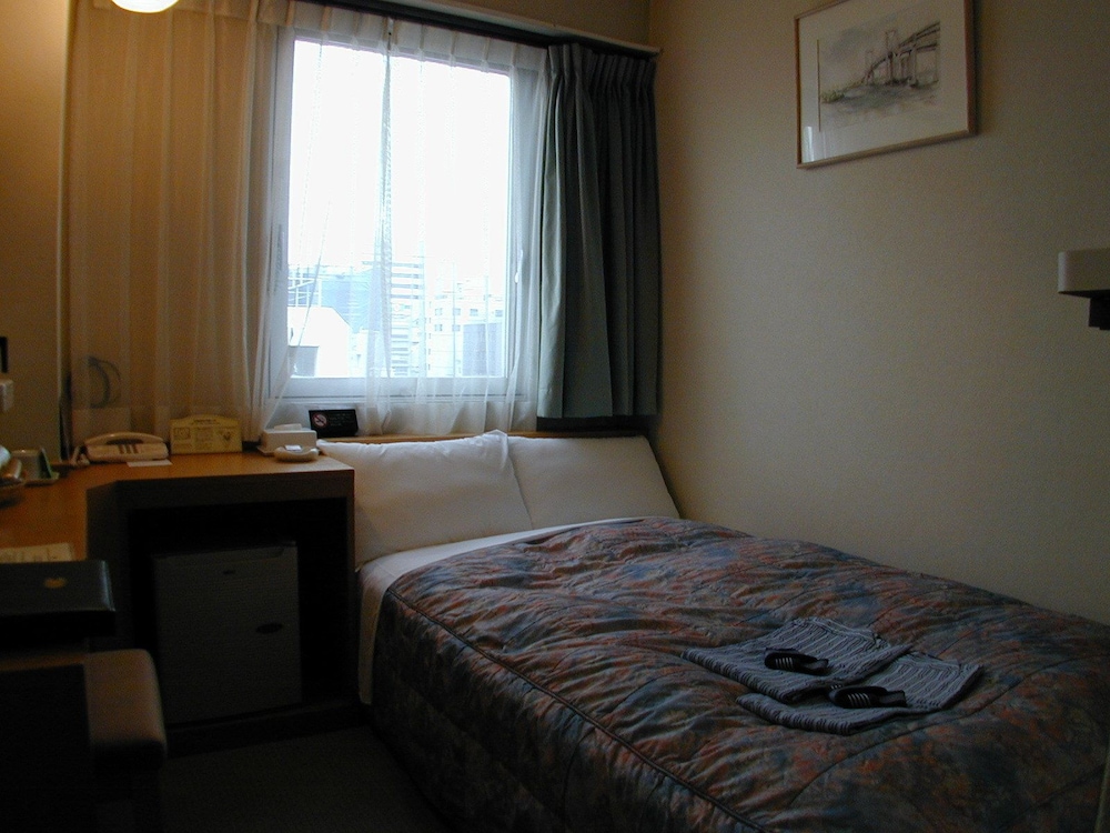 Center Hotel Tokyo 7/32