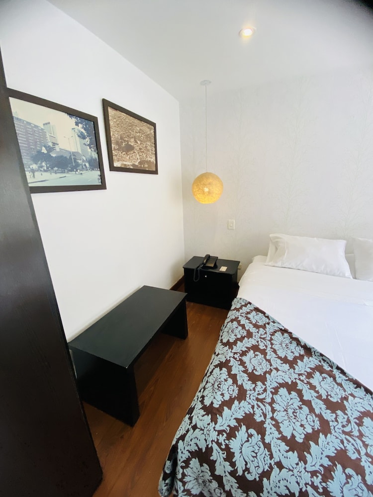 Hotel Retiro 84 By Mij Hotels 19/50