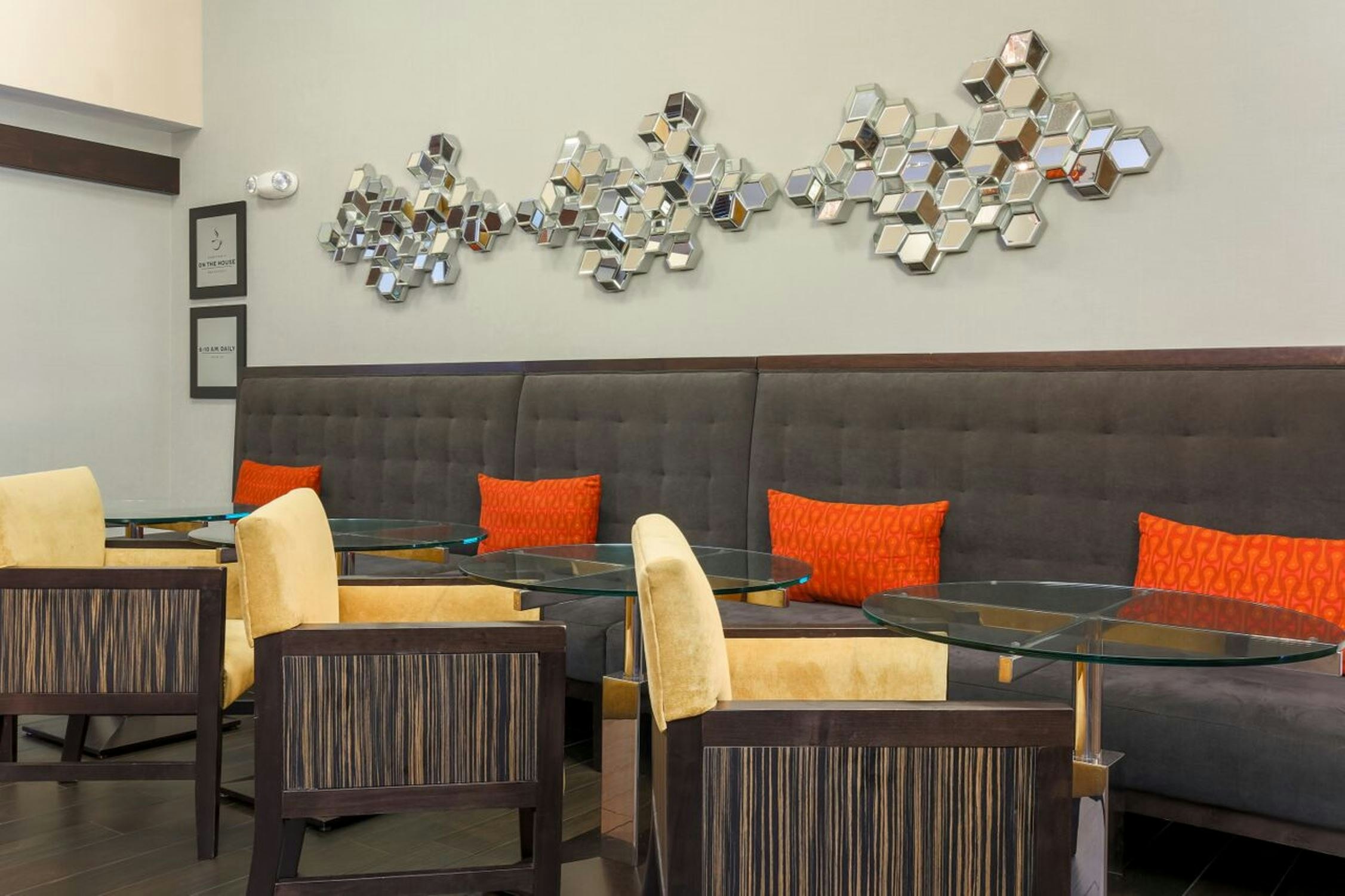 Hampton Inn Memphis Southwind 19/43