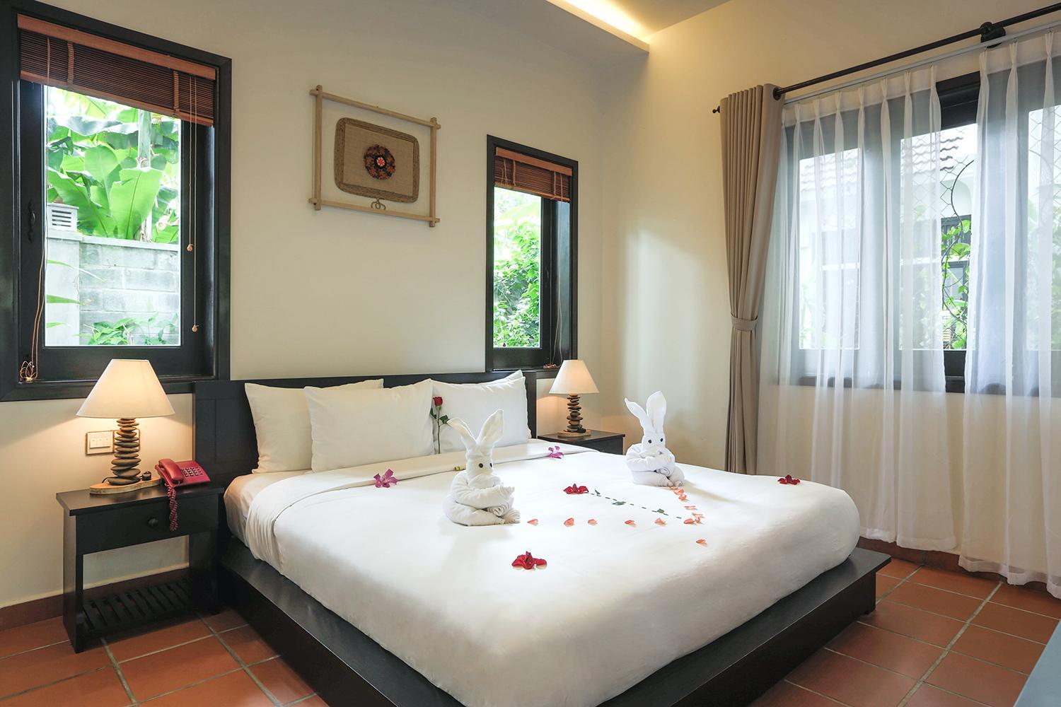 Harmony, Villa