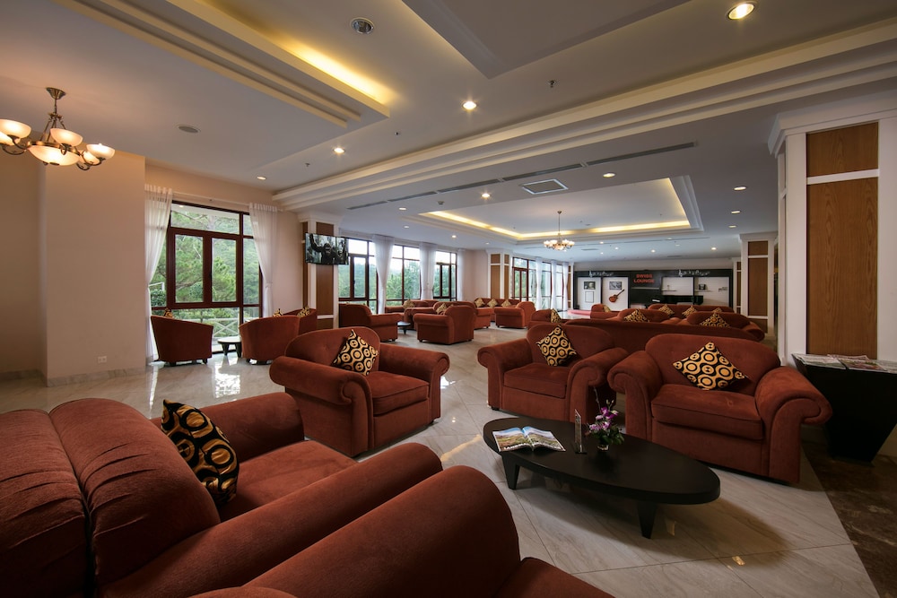 Swiss-Belresort Tuyen Lam Dalat 55/76