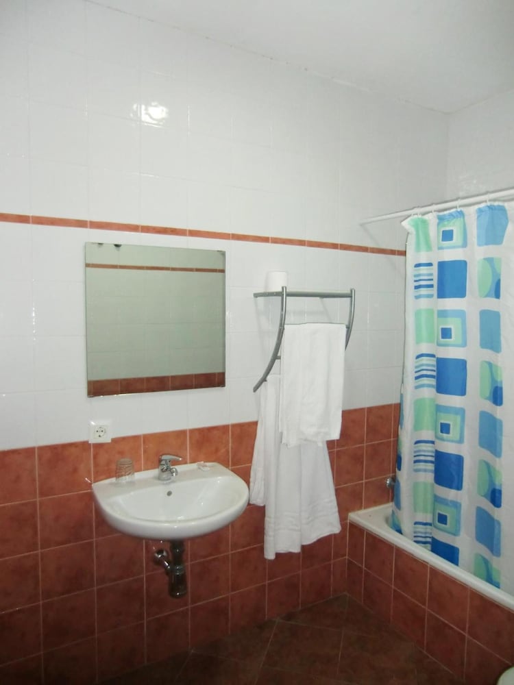 Hostal Villa 18/47
