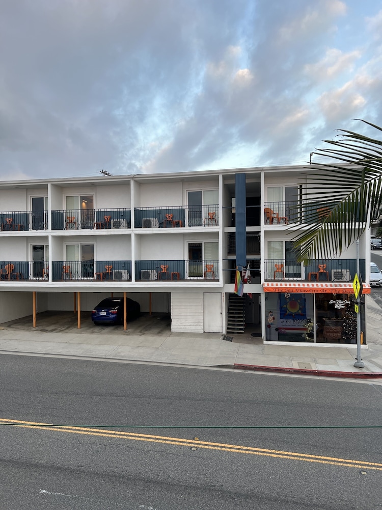 The Sea View Inn At The Beach 1/50