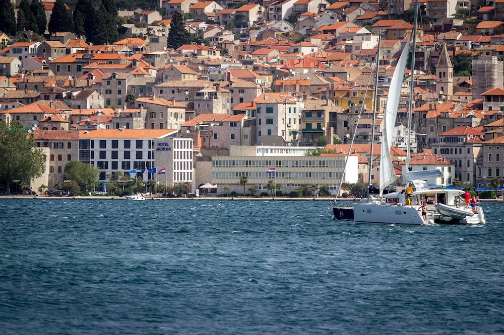 Jadran Hotel Sibenik 56/60
