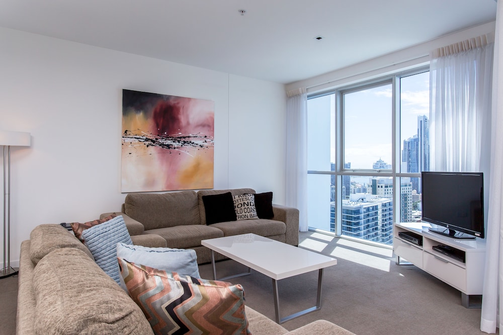 Artique Surfers Paradise 43/74