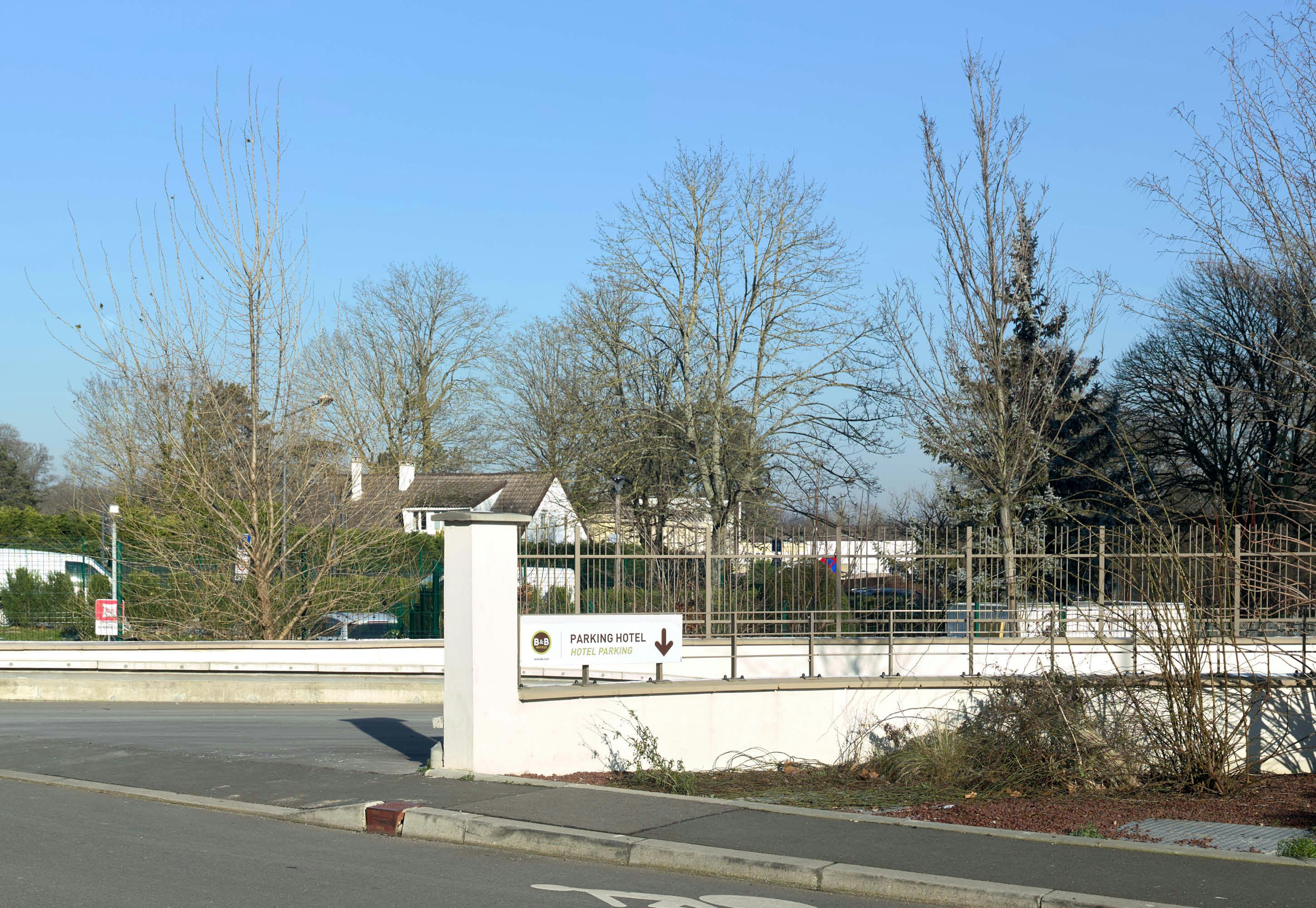 B&B HOTEL Paris Meudon Velizy 36/37
