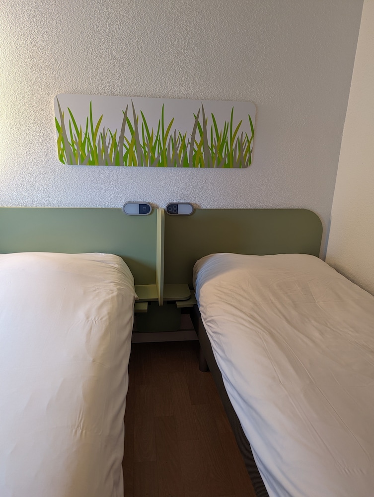 Ibis Budget Saint Omer Centre 26/55
