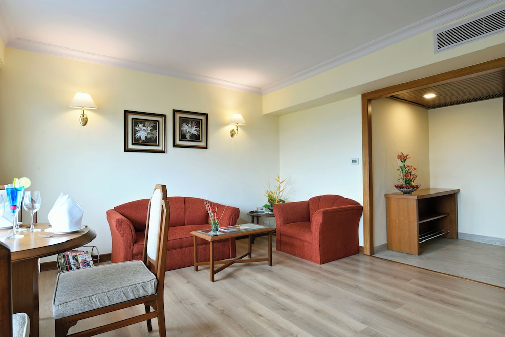 Peerless Inn Kolkata 53/72