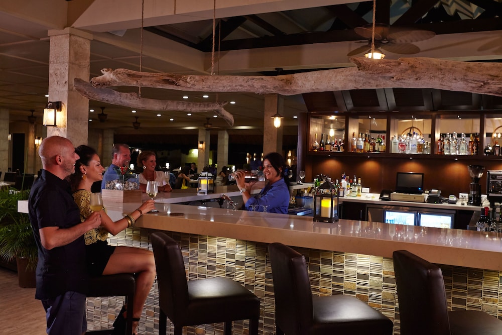 Manchebo Beach Resort & Spa 63/74