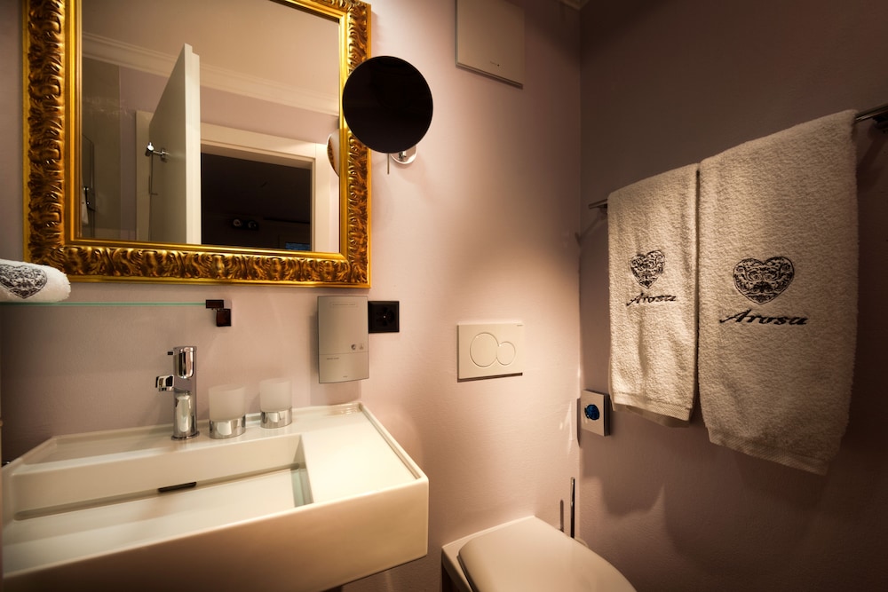 Home Hotel Arosa 49/50
