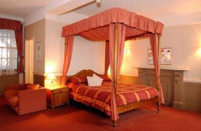 New Inn Hotel 2/4