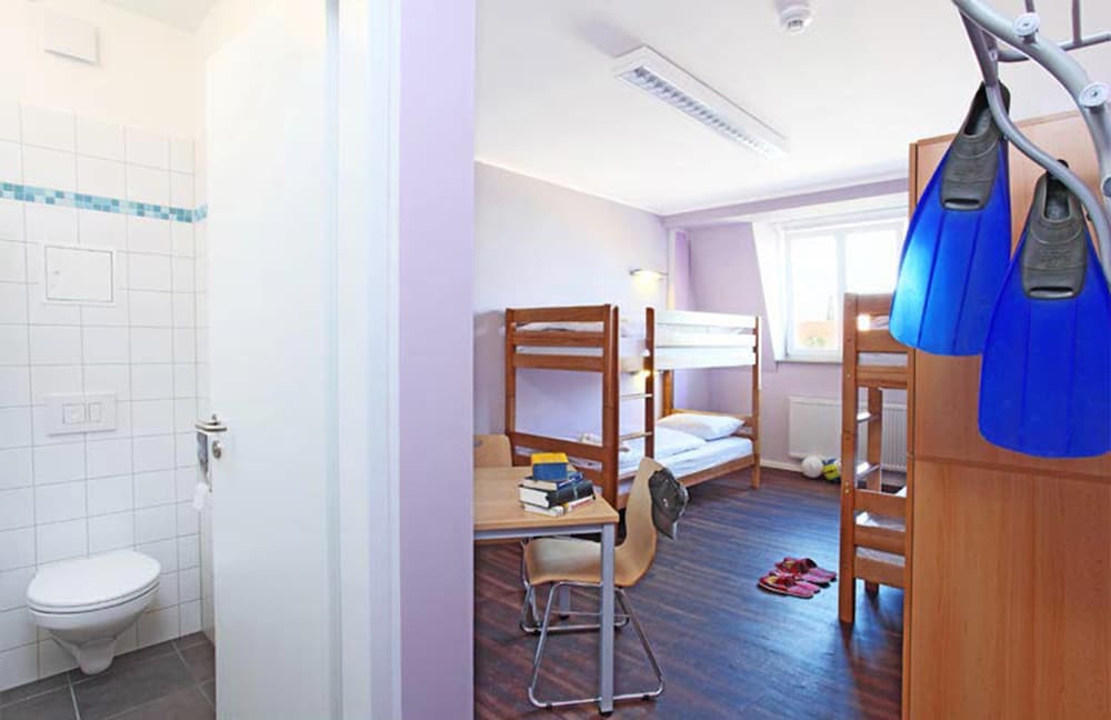 Industriepalast Hostel 16/67