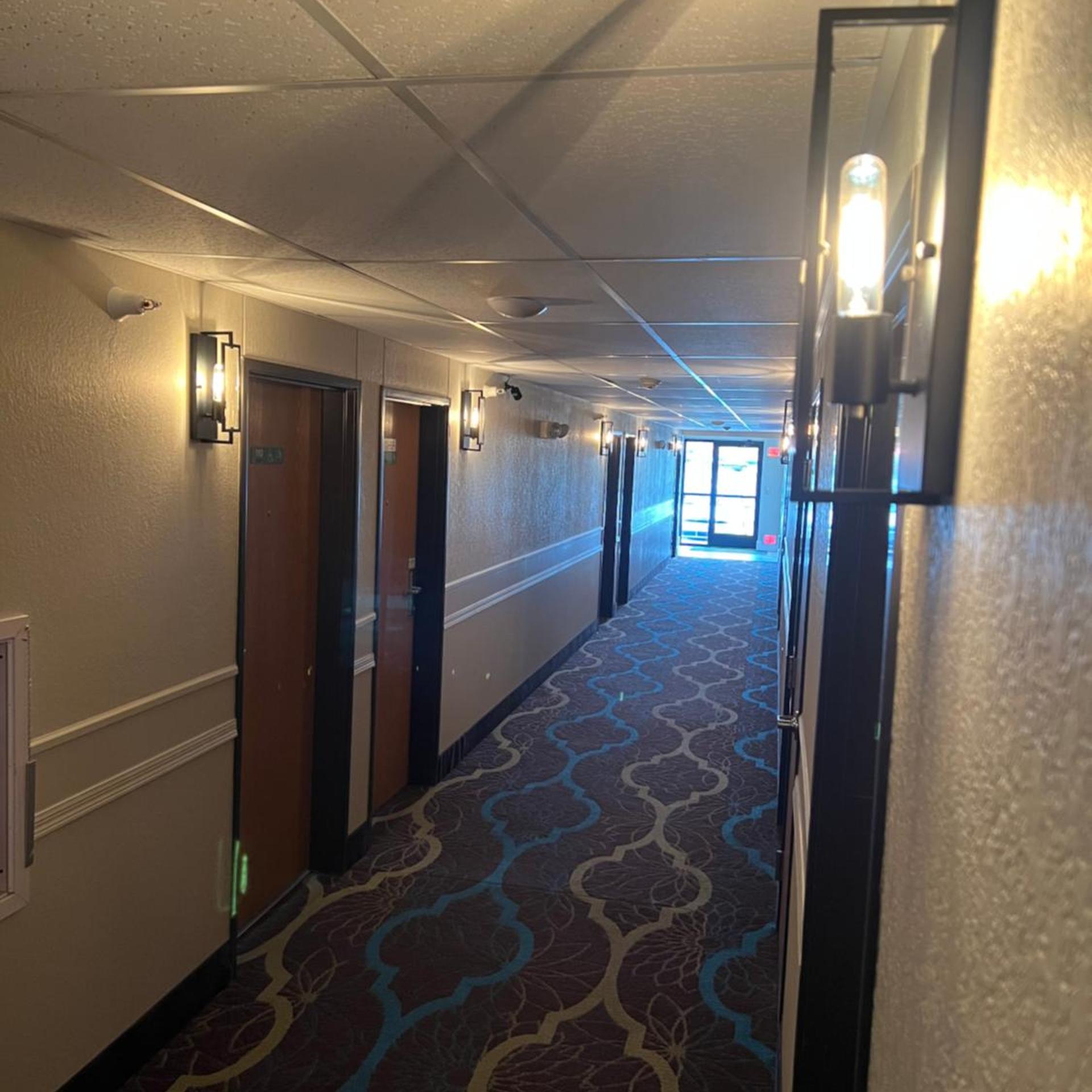 Crossroads Hotel 16/29