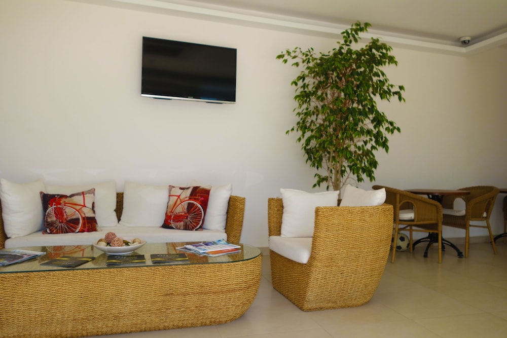 Zest Exclusive Hotel 31/50
