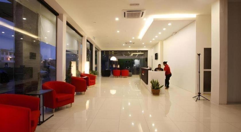 Place2Stay Business Hotel - Waterfront 37/48