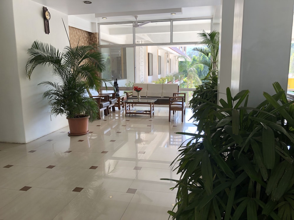 Resort Silver Hills 50/50