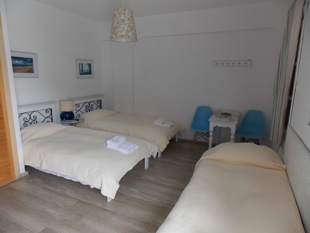Rania Apartments Studios & Suites 6/50