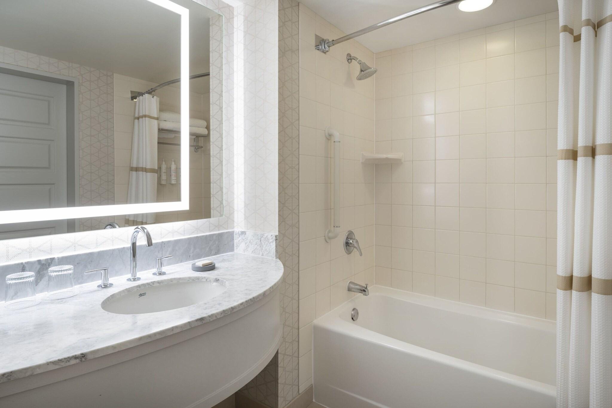 غرفة فاخرة رباعية، San Jose Marriott 3/4