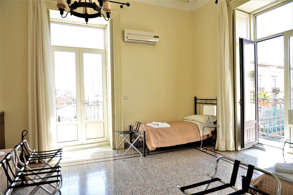 B&amp;B al Teatro Massimo 54/68