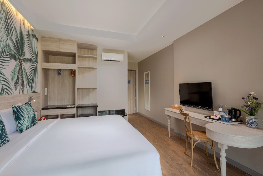 Sawaddi Patong Resort & Spa 31/75
