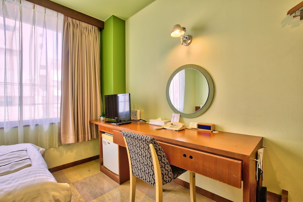 Hotel Sun Palace Kyuyokan 60/72