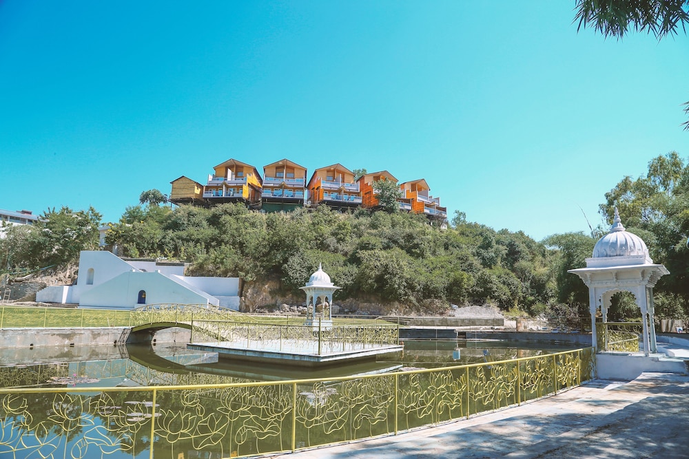 Bamboo Saa Resort & Spa 45/50