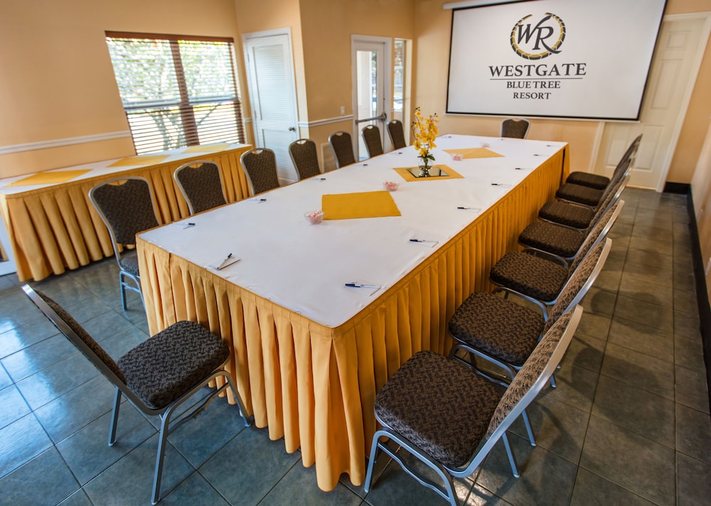 Westgate Blue Tree Resort 28/50
