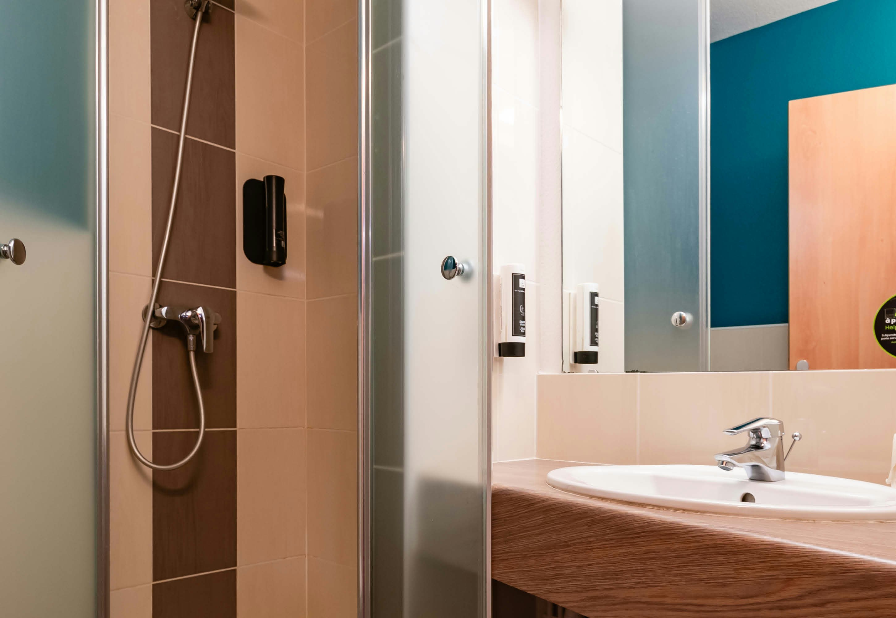 B&B Hotel Saint Etienne Monthieu 55/55