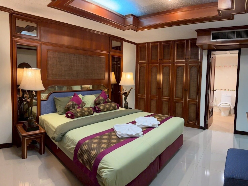 Camelot Hotel Pattaya 14/50