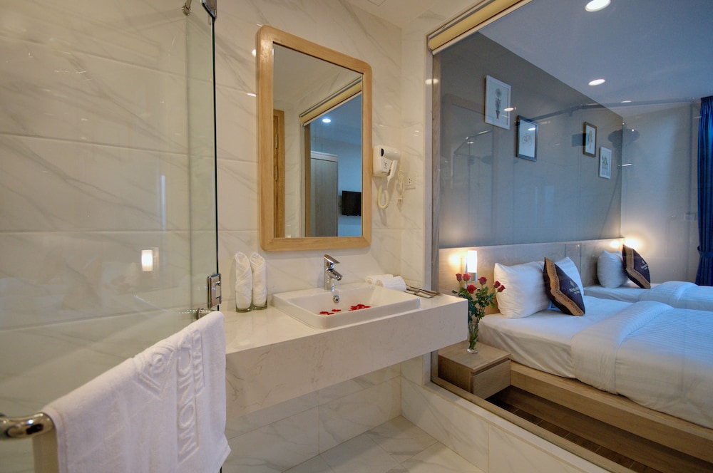 Gibson Hotel Nha Trang 18/61