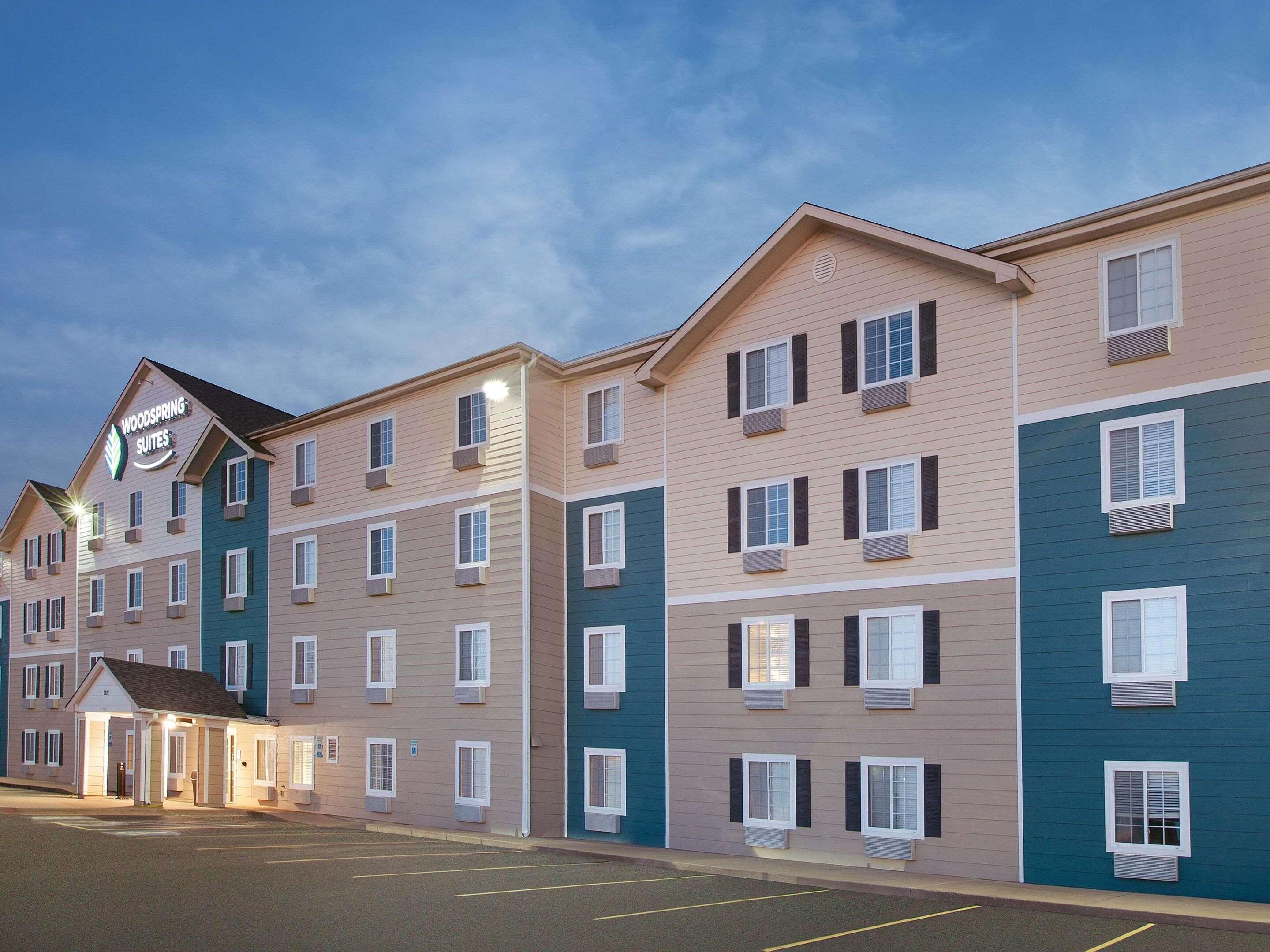 WoodSpring Suites Bentonville 1/38