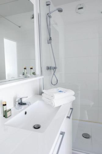 Hotel Thermes Les Ecureuils 38/41