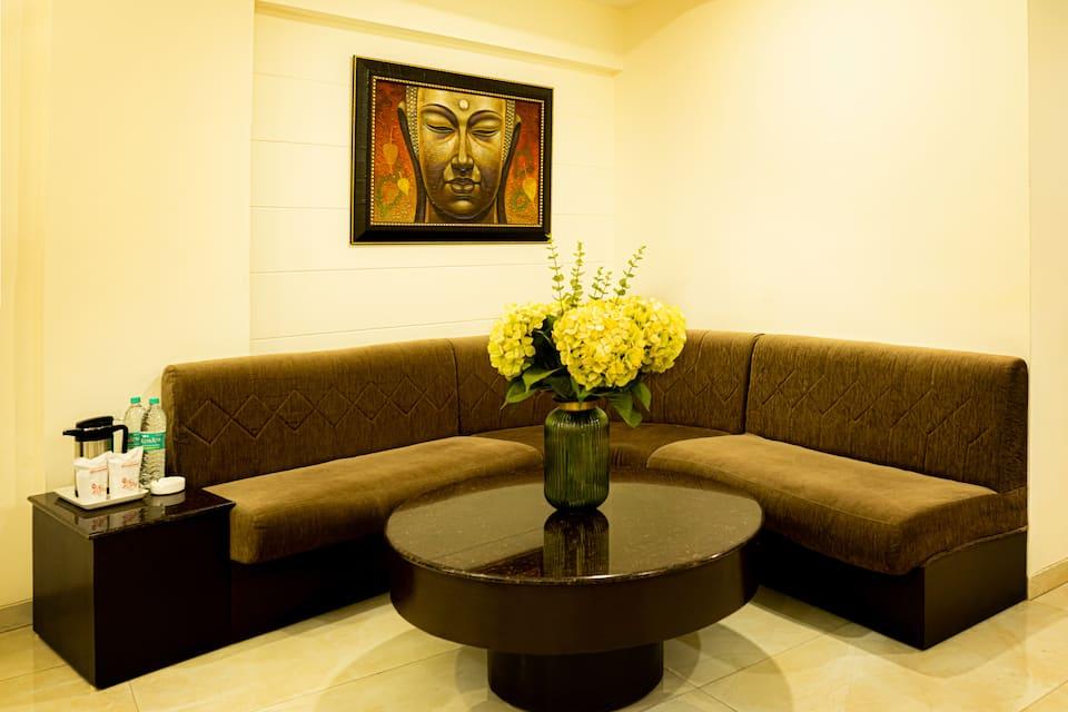 THE RESIDENCY 13/22