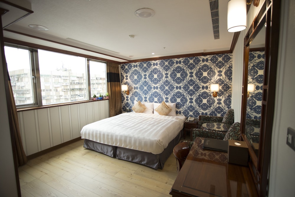 Silken Hotel 36/63