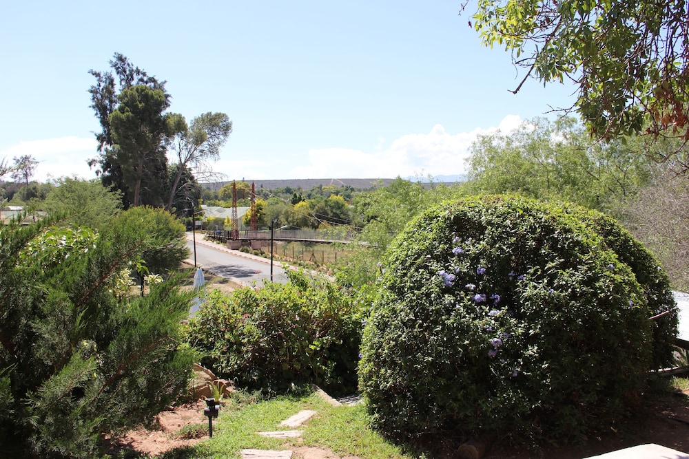 Gumtree Guest House 55/64