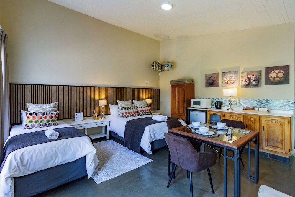 Pumleni Guesthouse 8/50