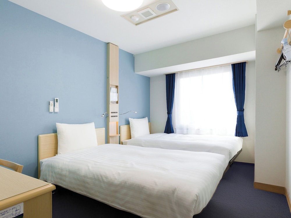 Toyoko Inn Kagoshima-chuo-eki Higashi-guchi 17/56