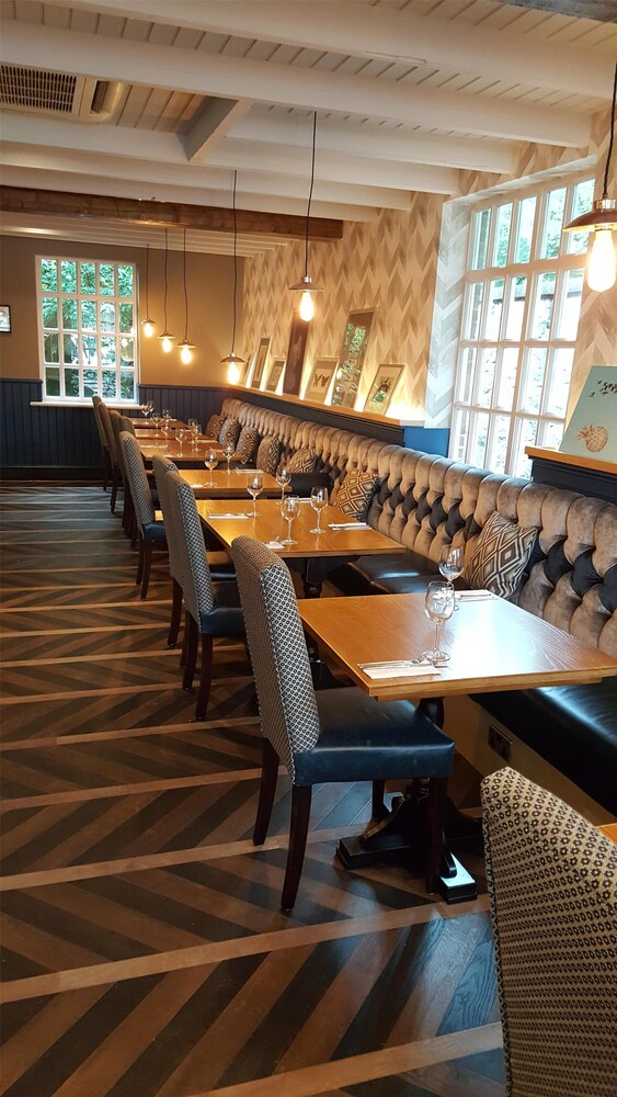Premier Inn Wirral (Greasby) 28/37