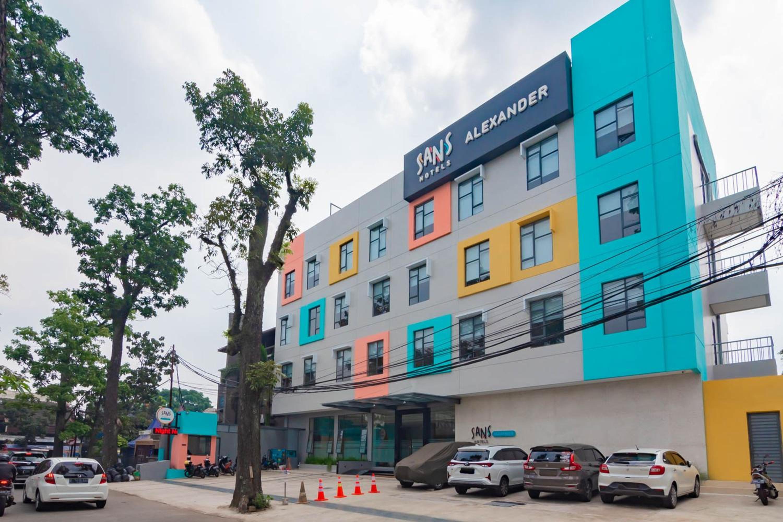 Sans Hotel Alexander Bandung 6/66
