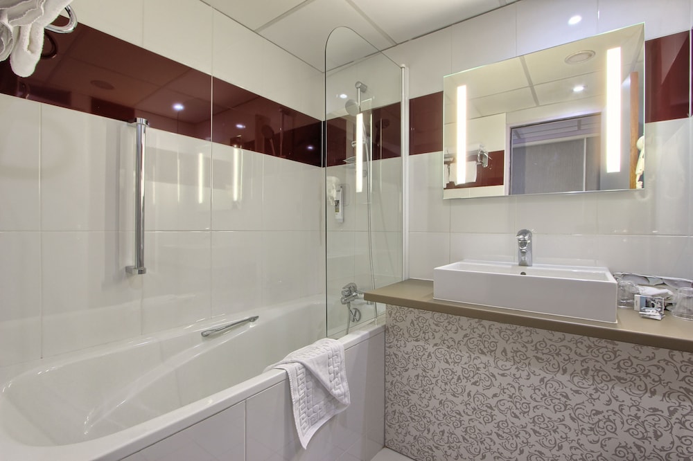 Mercure Paris 19 Philharmonie La Villette 45/48
