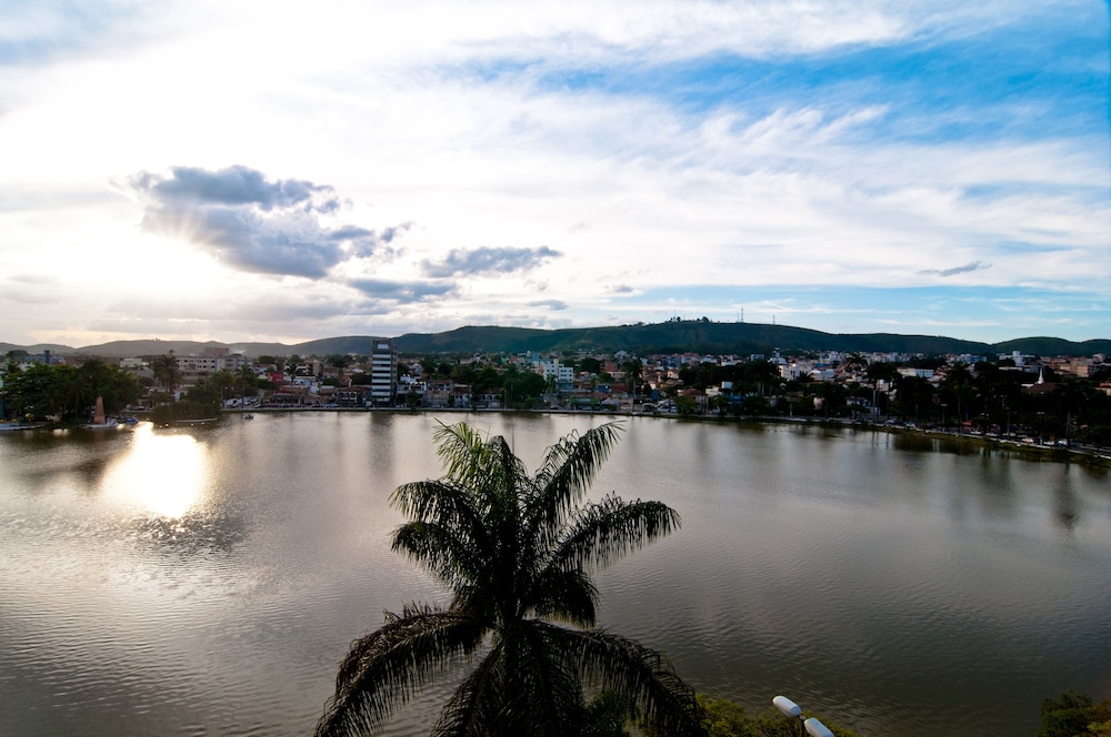 Hotel Atlas Sete Lagoas 36/42