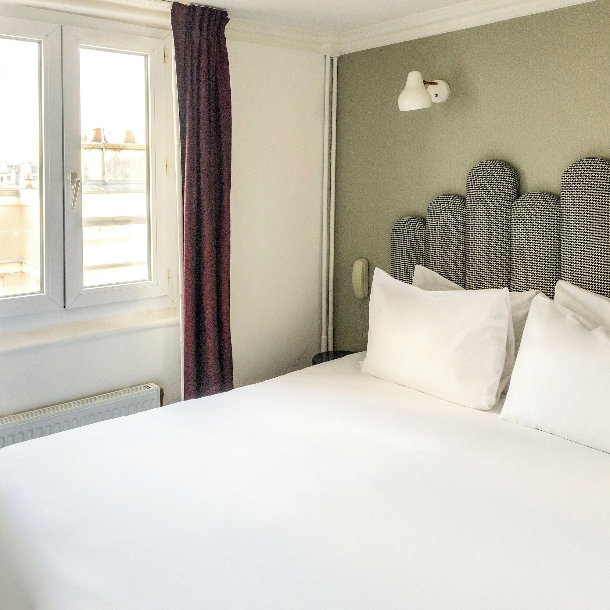 Junior Suite, Side Sea View