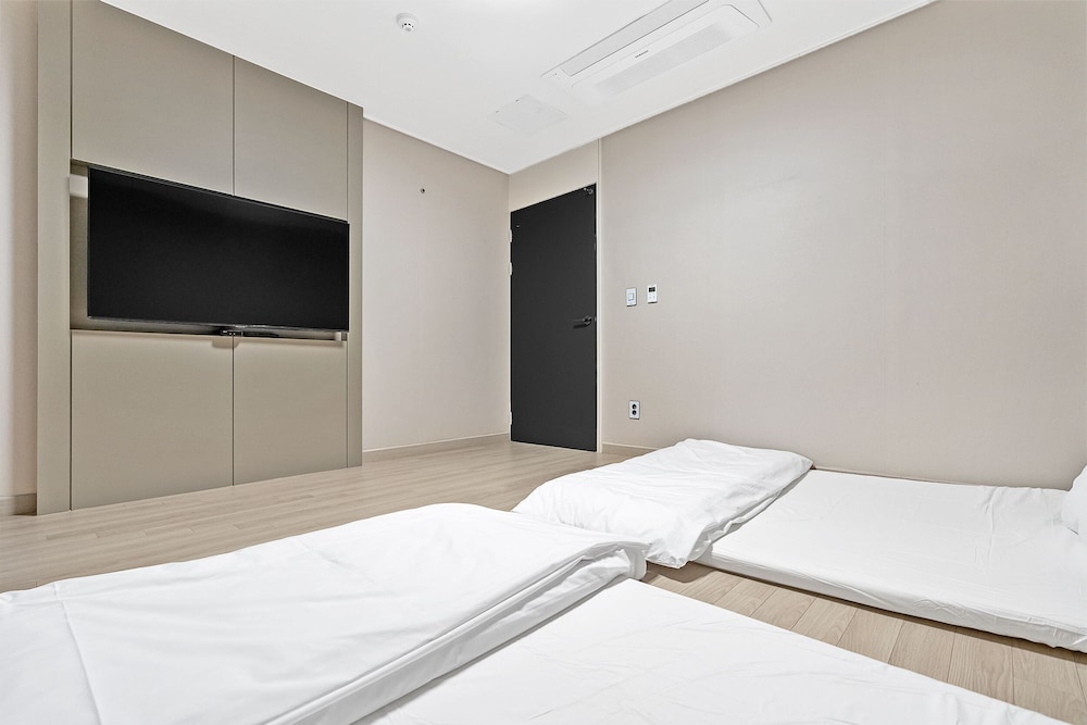 A1 Hotel Haedo 28/69