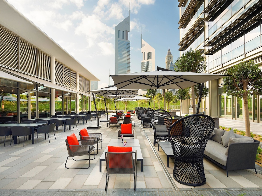 Ibis One Central 44/49