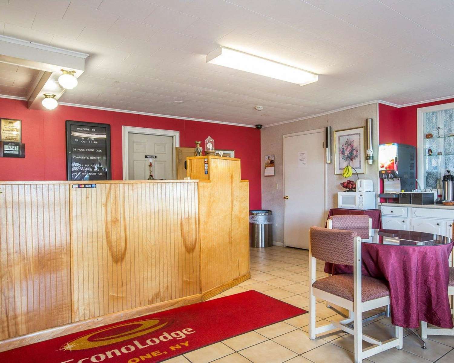 Malone Inn (Ex Econo Lodge) 4/13
